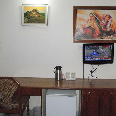 Geetco Hotel Jalor Kültér fotó