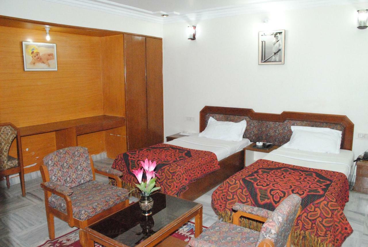 Geetco Hotel Jalor Kültér fotó