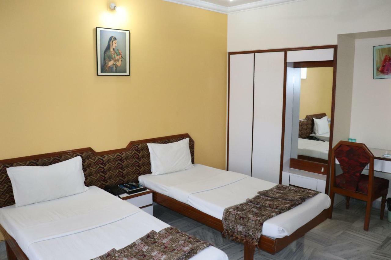 Geetco Hotel Jalor Kültér fotó