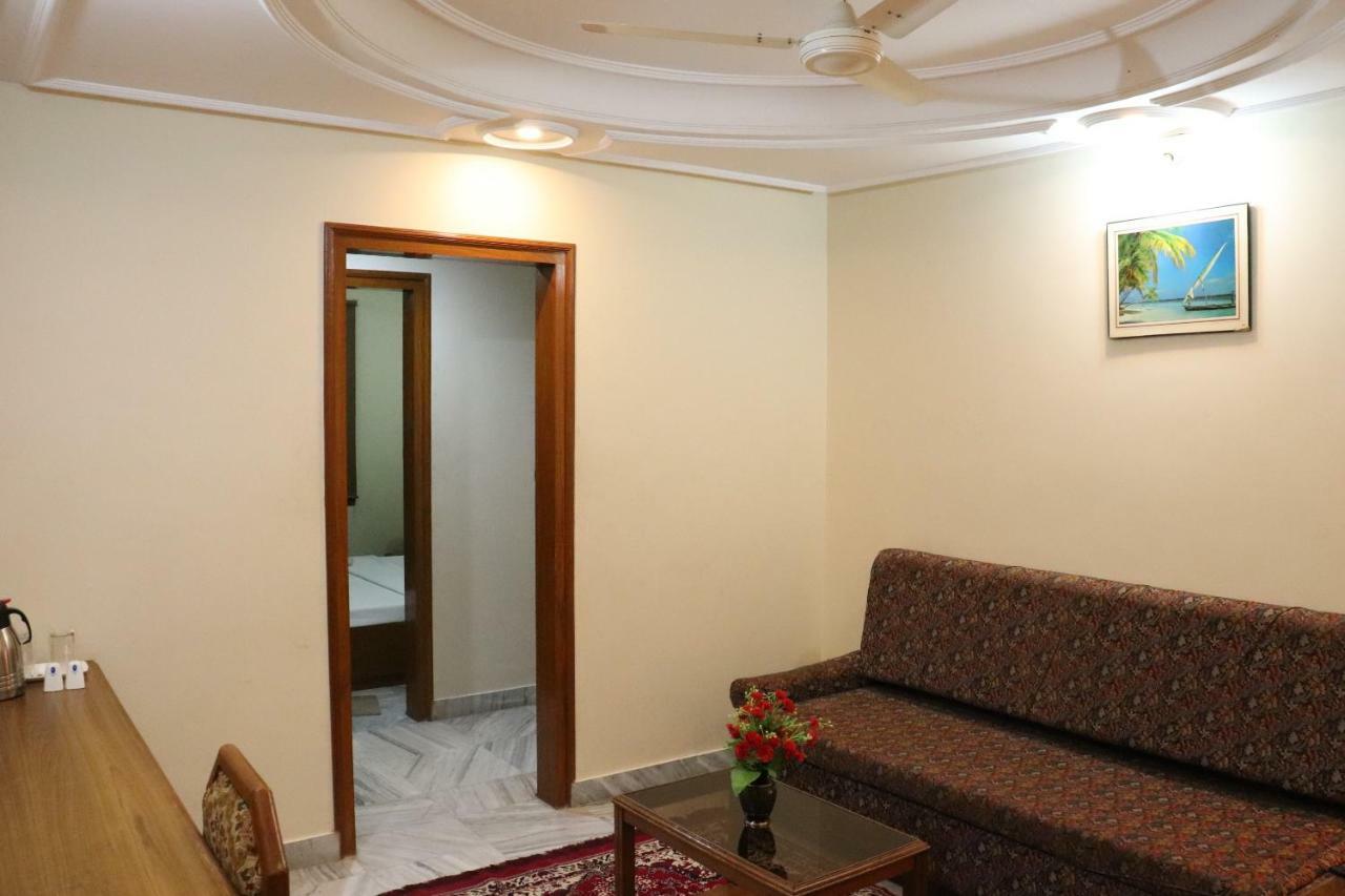 Geetco Hotel Jalor Kültér fotó