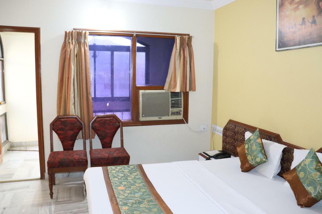 Geetco Hotel Jalor Kültér fotó